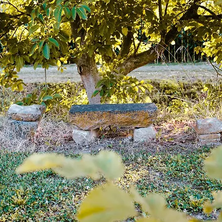 Borgo Tarapino Campagna בית הארחה 3*