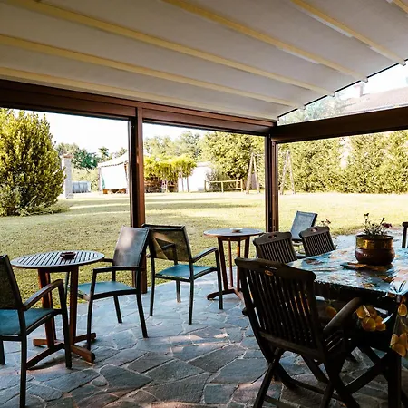 Gæstehus Borgo Tarapino Campagna 3*