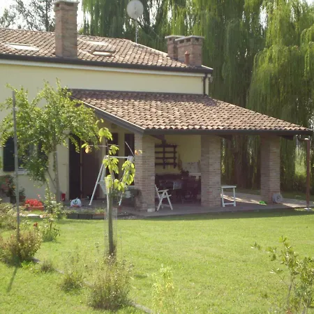 Borgo Tarapino Guest house